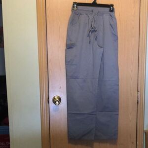 Scrub studio size small grey scrub bottoms